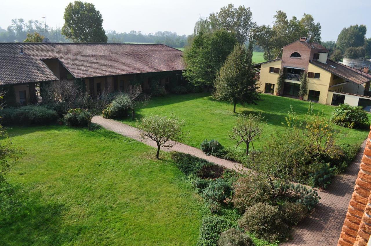 Cascina Radice Bed and Breakfast Arluno Zewnętrze zdjęcie